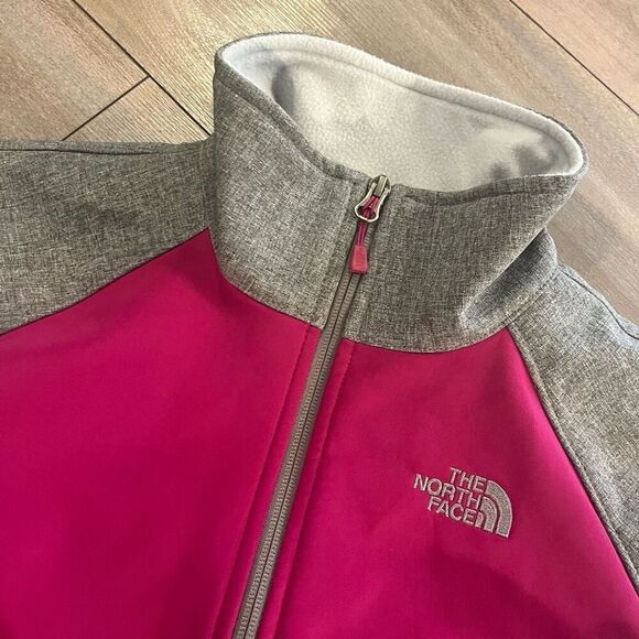 The North Face Grey/ Pink Jacket Women Medium - Picture 2 of 6
